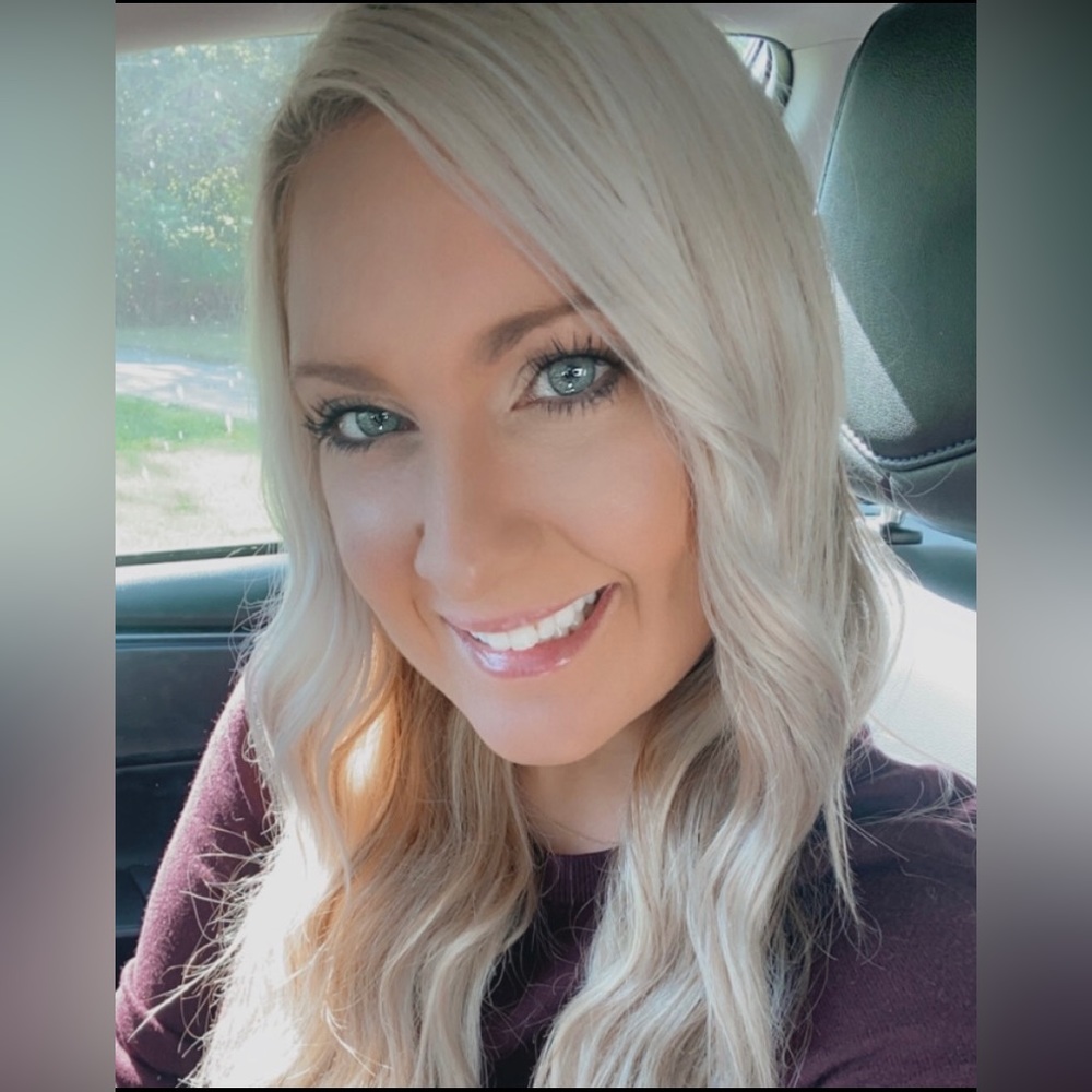 Meet your Posher, Kristina